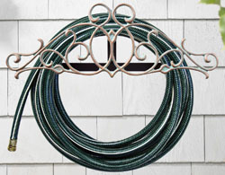 Tendril Garden Hose Holder - Copper Verdi